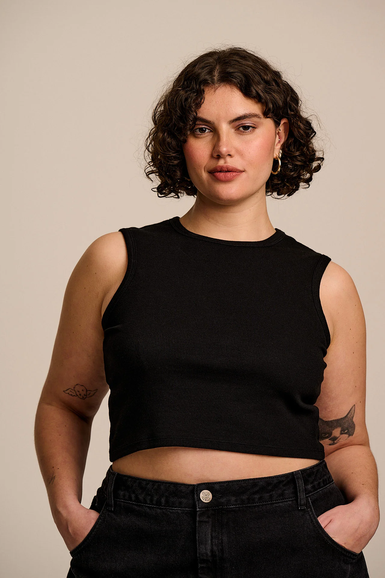 Vests & Sleeveless Tops